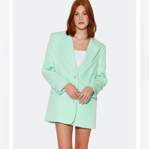 Walter Baker Matching Mint Green Kira Blazer and Molly Shorts Size Small Size 6